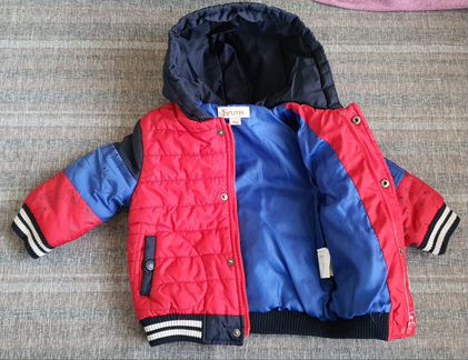 Детская куртка от 6 до 12 месяцев