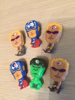 Киндер супер-герои вместе