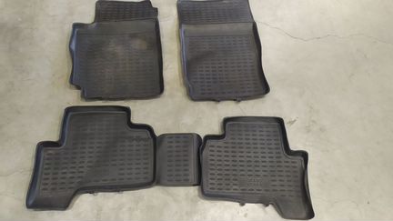 Коврики салона Suzuki Grand Vitara