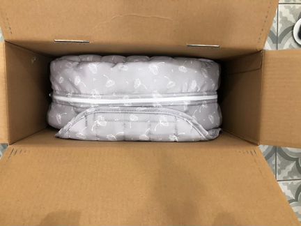 Мобильная складная кроватка Snuggle Nest Surround