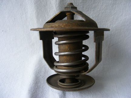 Термостат Москвич 2140