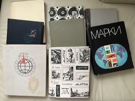 8 альбомов с марками, тематика разная