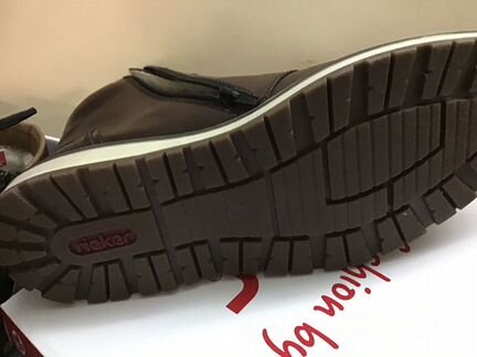 Зимние ботинки Рикер 44 размер новые