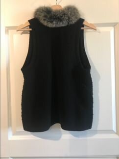 Продам жилетку с чернобуркой