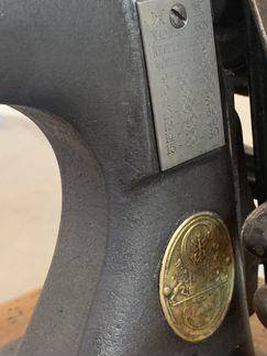 Швейная машинка Schutz Marke 19 век