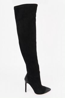 Ботфорты на шпильке