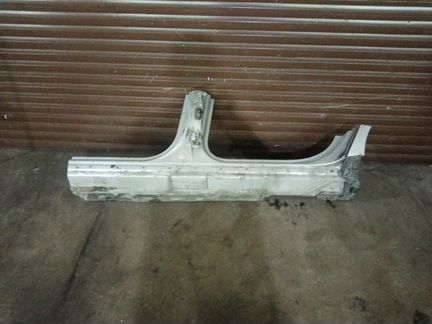 Порог левый Audi A8 D3 BHT 2005