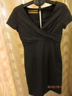 Платье футляр 44 р