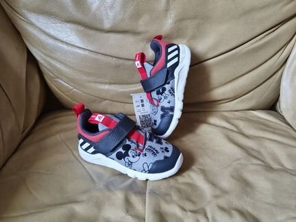 Кроссовки Adidas новые детские 24, 25 и 26 р