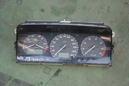Панель приборов VW Passat B4 Щиток VW Пассат B4