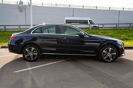 Mercedes-Benz C-класс 1.6 AT, 2020
