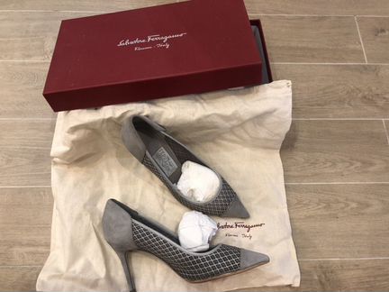 Salvatore ferragamo оригинал новые туфли maxmara