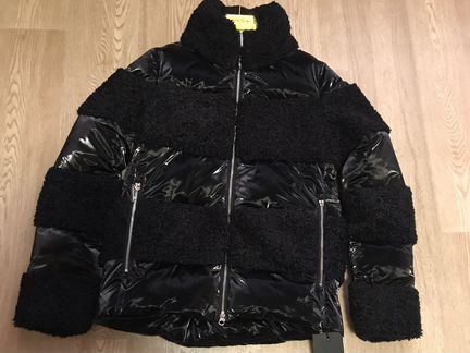 Классная тёплая зимняя куртка (новая