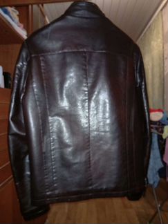 Кожаная куртка мужская 48-50 в отличном состоянии