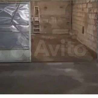 Машиноместо, 14 м²