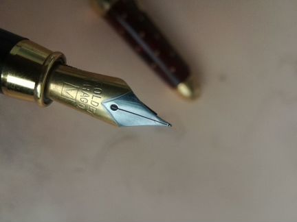 Перьевая ручка Gaentleman golden dragon