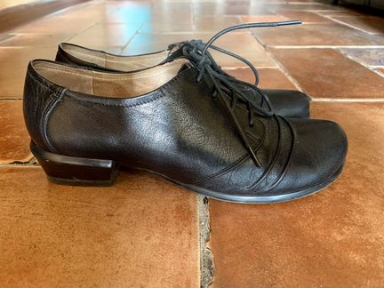 Ботинки женские thomas munz 39