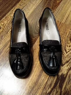 Туфли школьные 33 р