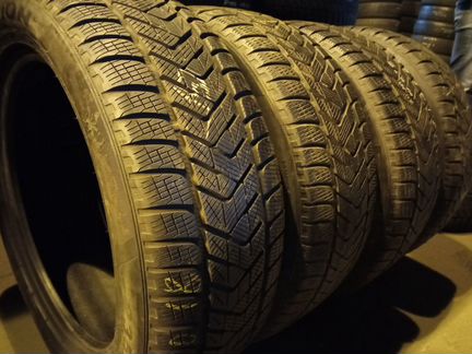 235/50/18 R18 Pirelli Scorpion Winter