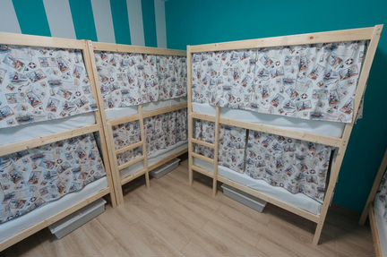 Двухъярусная кровать для Хостела