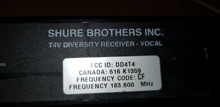 Вокальный радиомикрофон Shure T4А