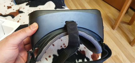 Очки виртуальной реальности SAMSUNG gear VR