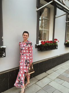 Платье Liquorish ASOS