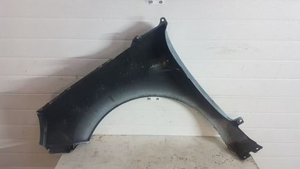 Крыло рено сценик 2