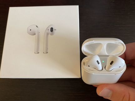 Беспроводные наушники apple airpods